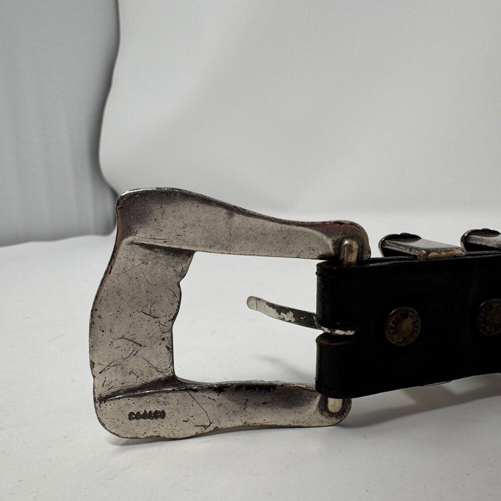 Vintage ONYX 19403 Black Leather Belt Size 28 Marked 1993 90s Silver Buckle Tip - Picture 6 of 14